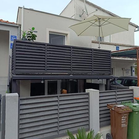 Studio & Apartment Biograd Paszman Biograd Na Moru Exterior photo